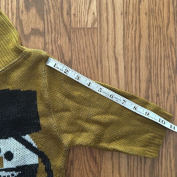 Gelt Fiend Orthodox Snowman and Family Hanukkah Sweater Size Small - Picture 5 of 7